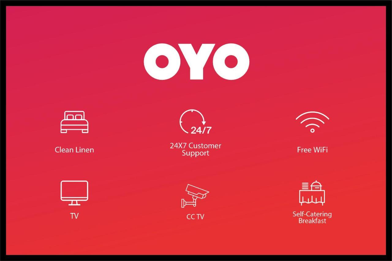 Oyo 40306 White House Hotel Jalandhar Bagian luar foto